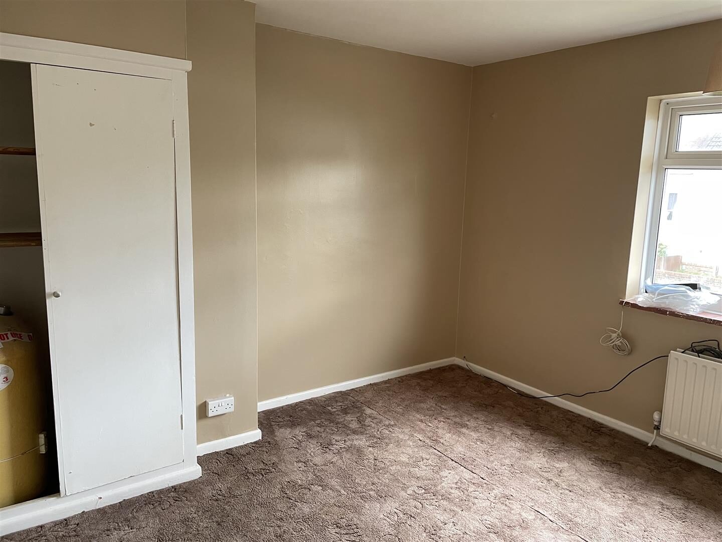 3 bedroom semi-detached house at Berrans Avenue, Bournemouth — photo 7 of 9