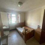 3 bedroom terraced house at London Road, Grays — photo 6 of 9