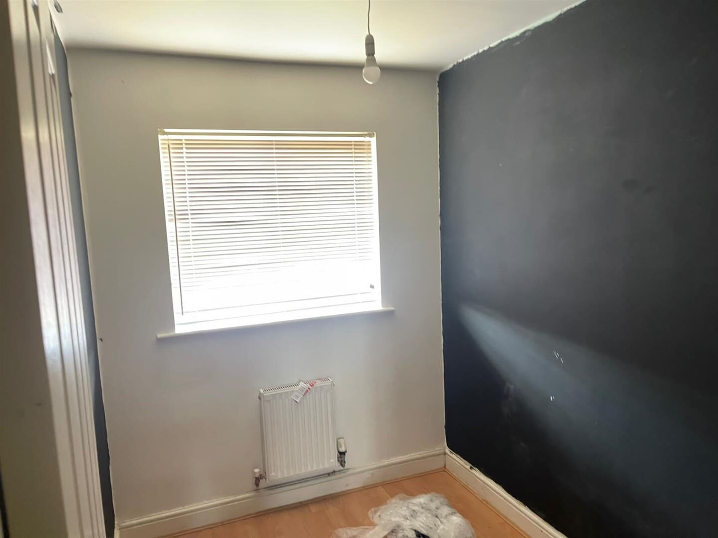 3 bedroom house at Fenton Road, Chafford Hundred, Grays — photo 9 of 13