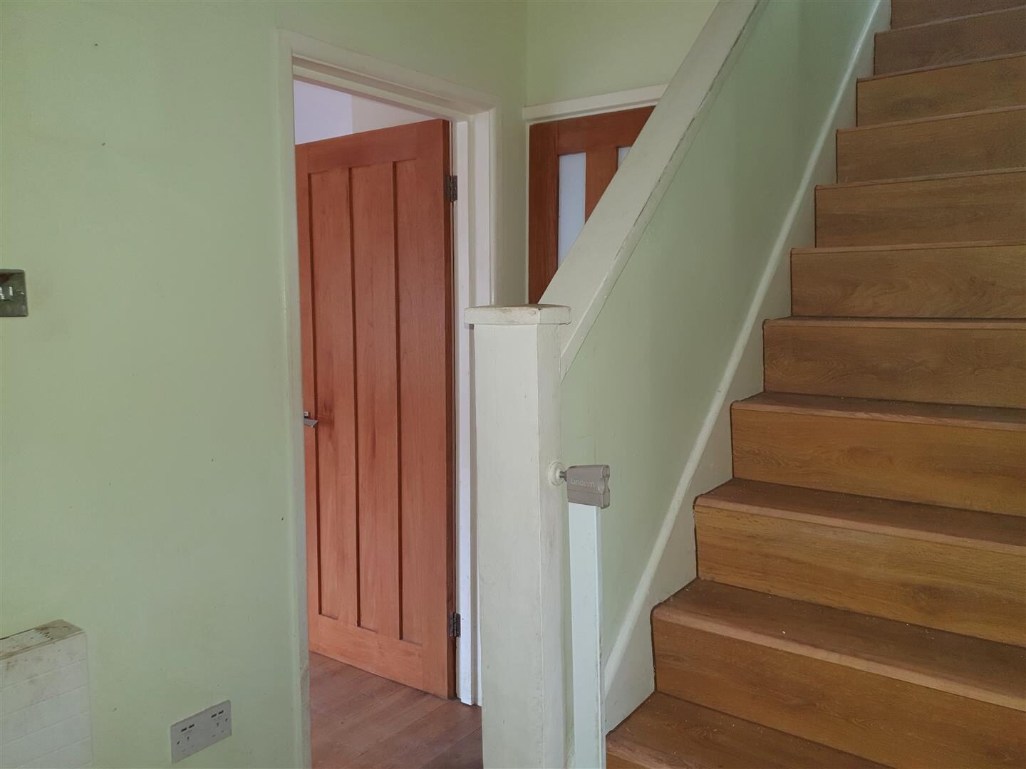 3 bedroom house at Whitehall Road, Rotherham — photo 6 of 11