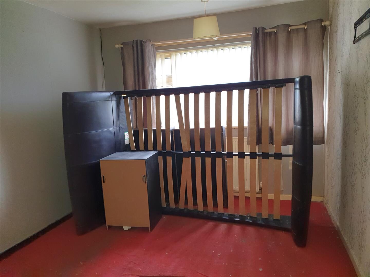 3 bedroom house at Whitehall Road, Rotherham — photo 9 of 11