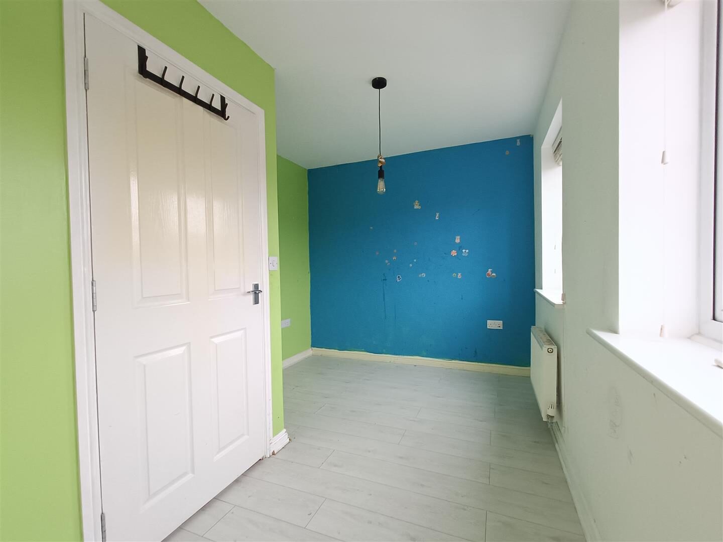 4 bedroom house at Southdown Close, Doe Lea — photo 15 of 18