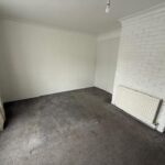 3 bedroom semi-detached house at Williton Road, Luton — photo 2 of 16