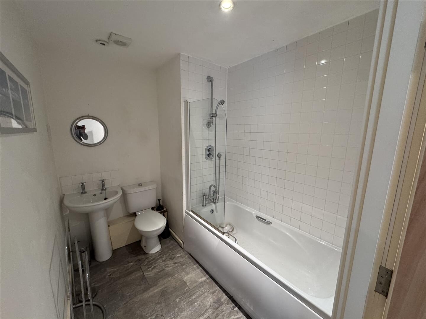 2 bedroom flat at Ordsall Lane, Salford — photo 5 of 9