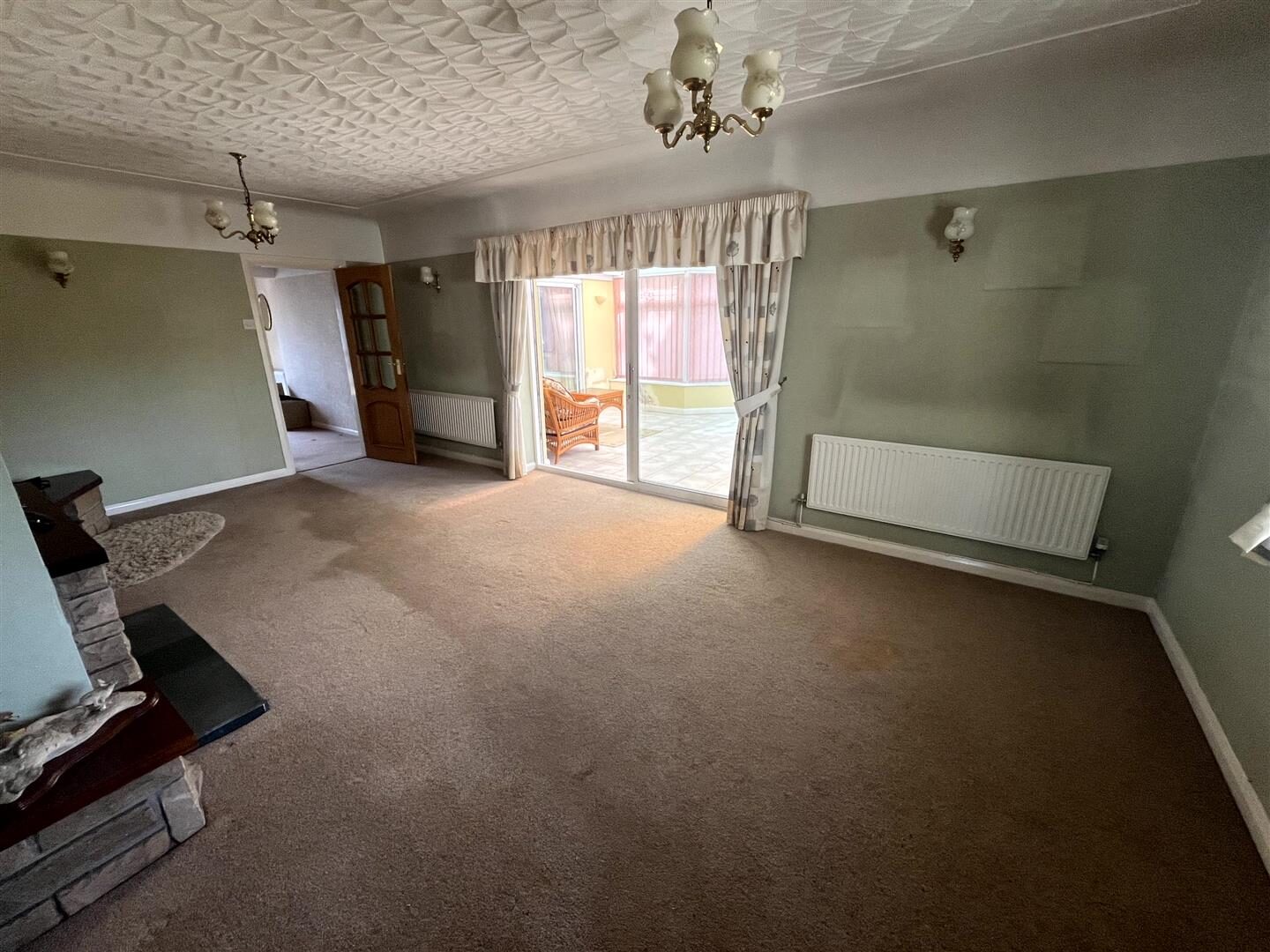 4 bedroom detached house at Capenhurst, Chester — photo 6 of 30