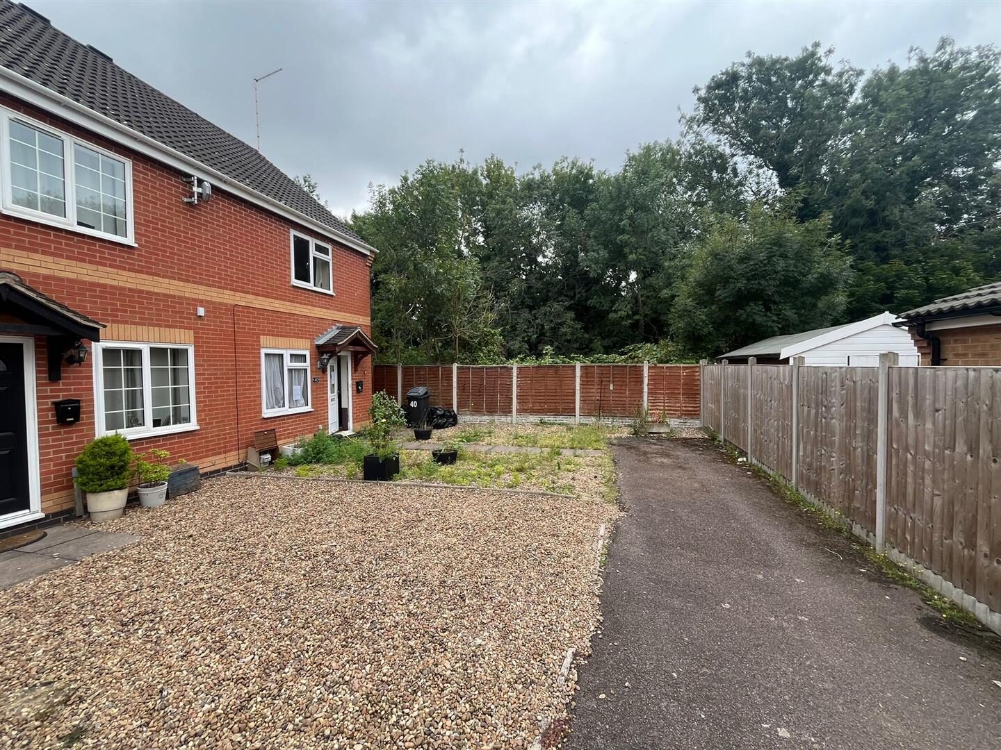 2 bedroom semi-detached house at Woodborough Road, Leicester — photo 12 of 13