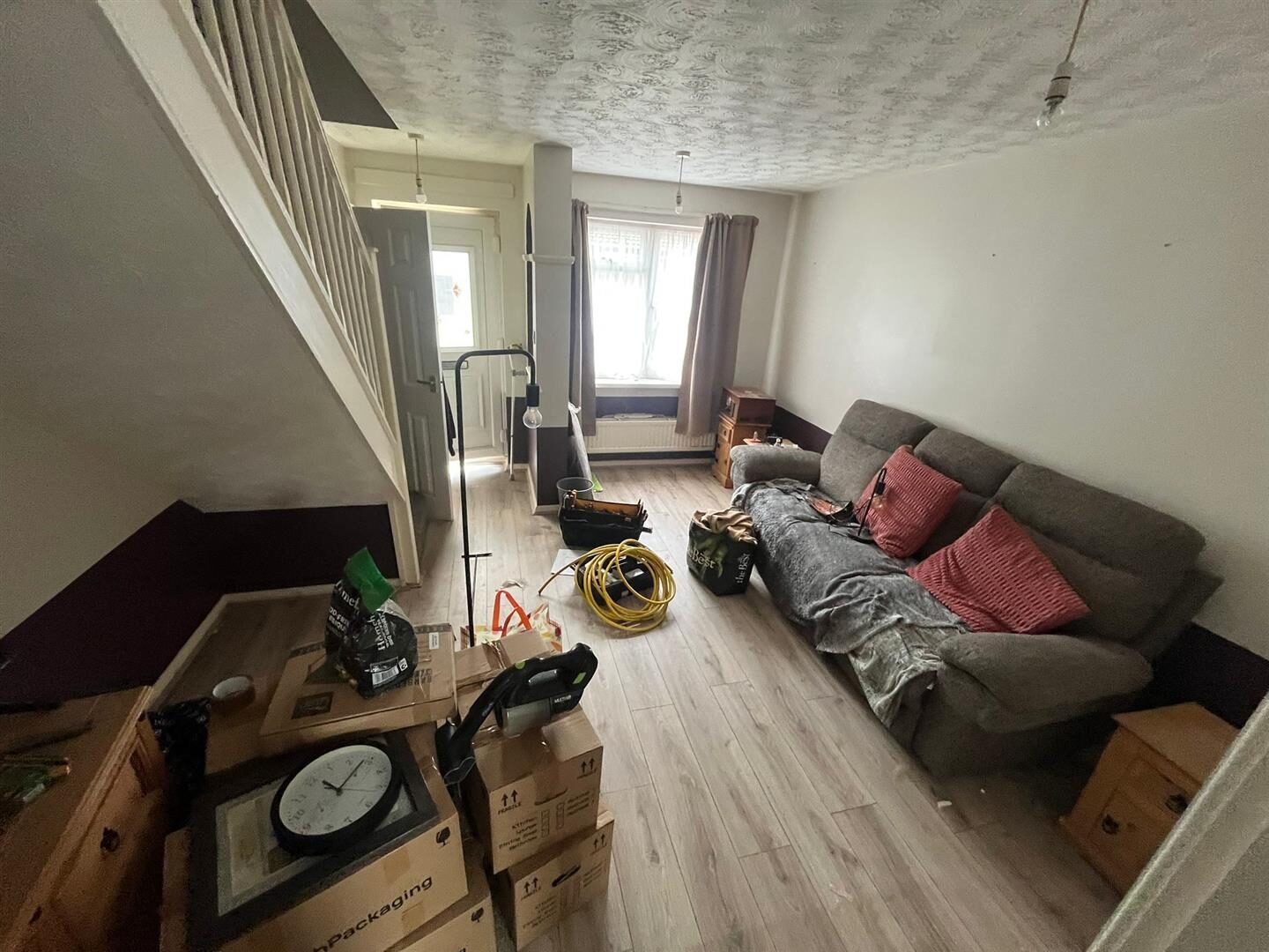 2 bedroom semi-detached house at Woodborough Road, Leicester — photo 3 of 13
