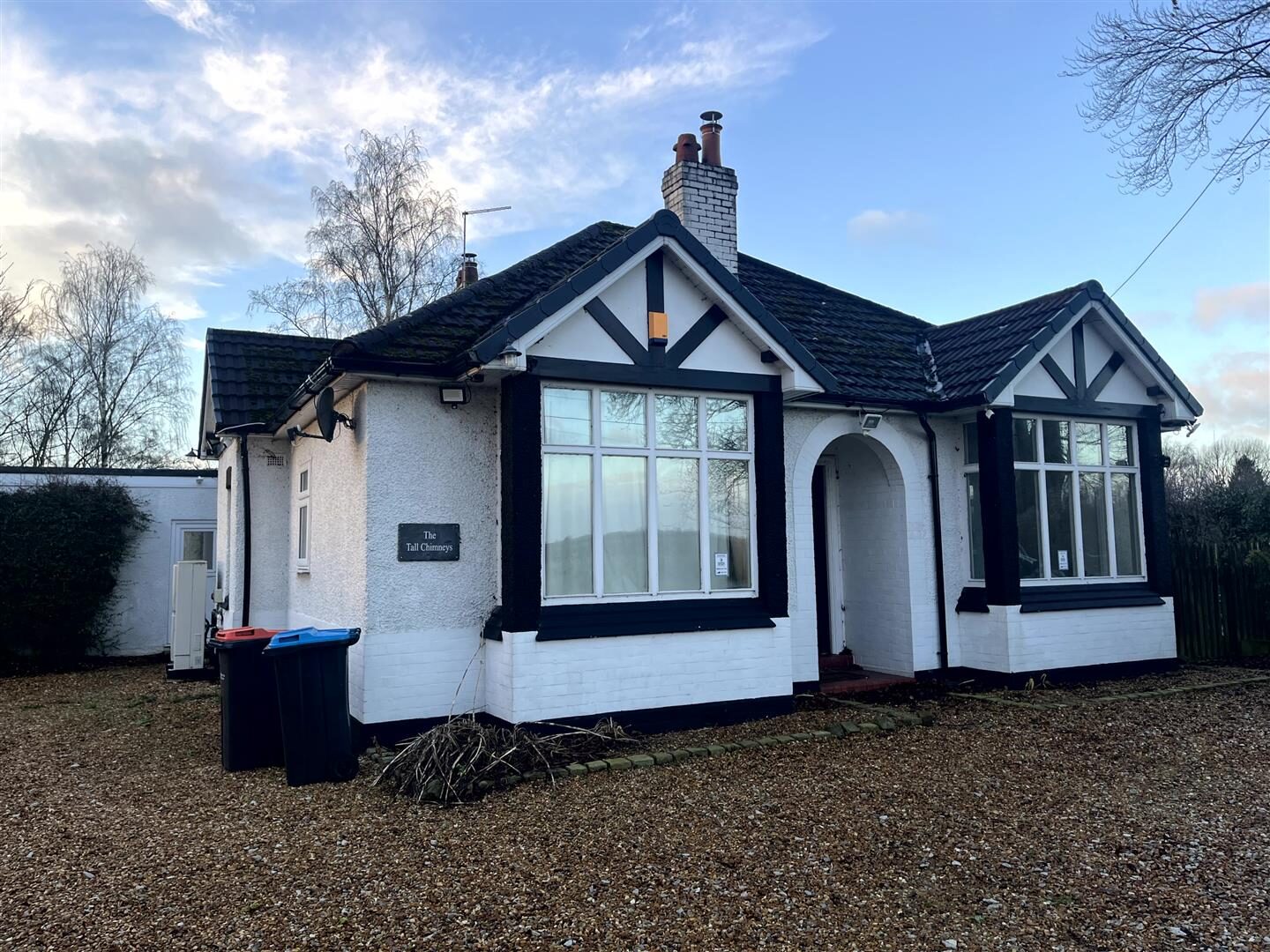2 bedroom detached bungalow at Holmes Chapel Road, Allostock, Knutsford — photo 1 of 13