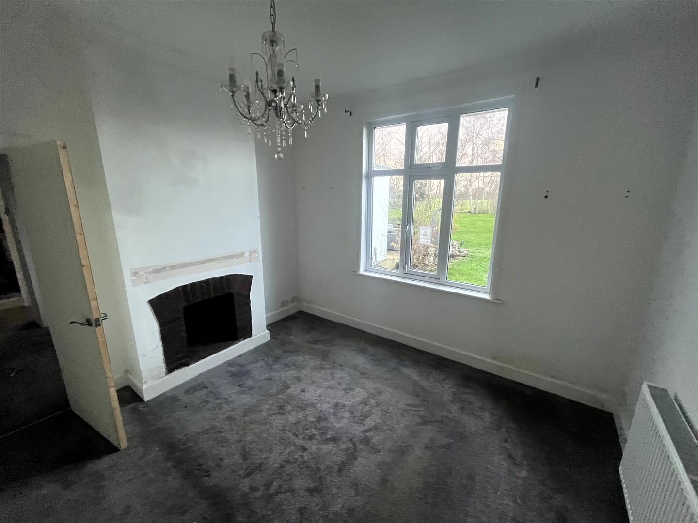 2 bedroom detached bungalow at Holmes Chapel Road, Allostock, Knutsford — photo 7 of 13