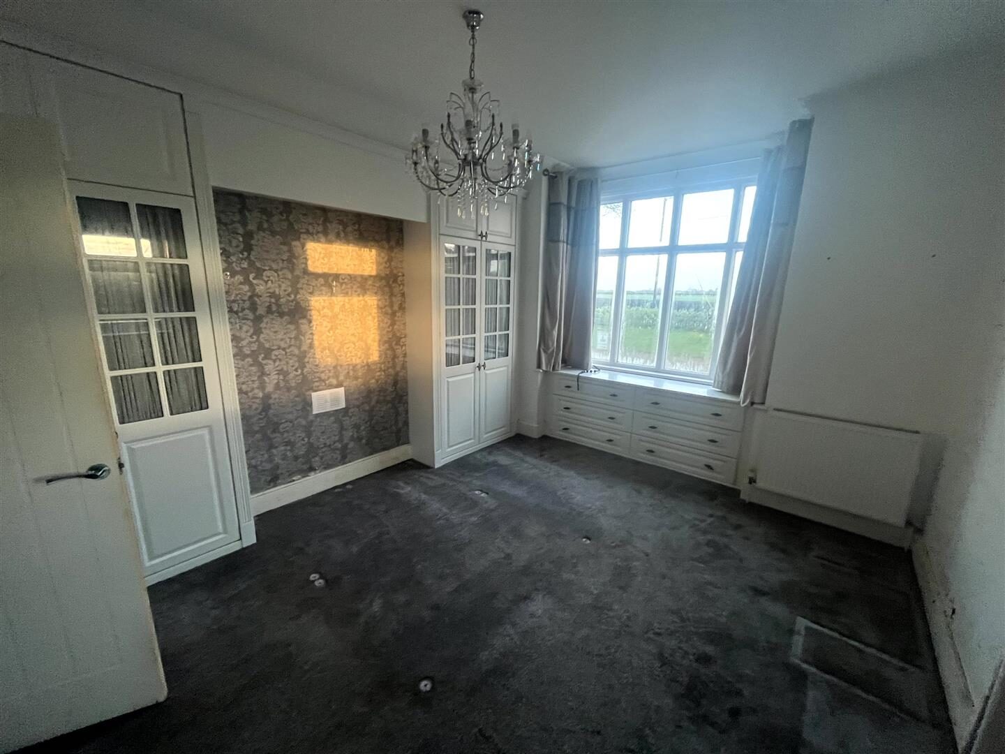 2 bedroom detached bungalow at Holmes Chapel Road, Allostock, Knutsford — photo 8 of 13