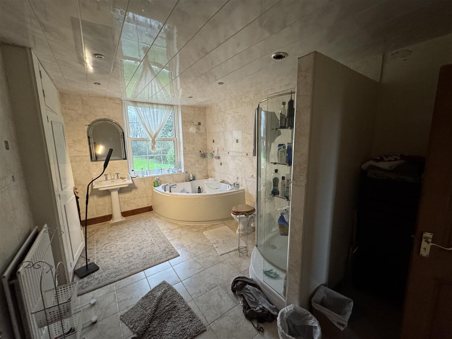 8 bedroom detached house at Sedgefield, Stockton-On-Tees — photo 5 of 32