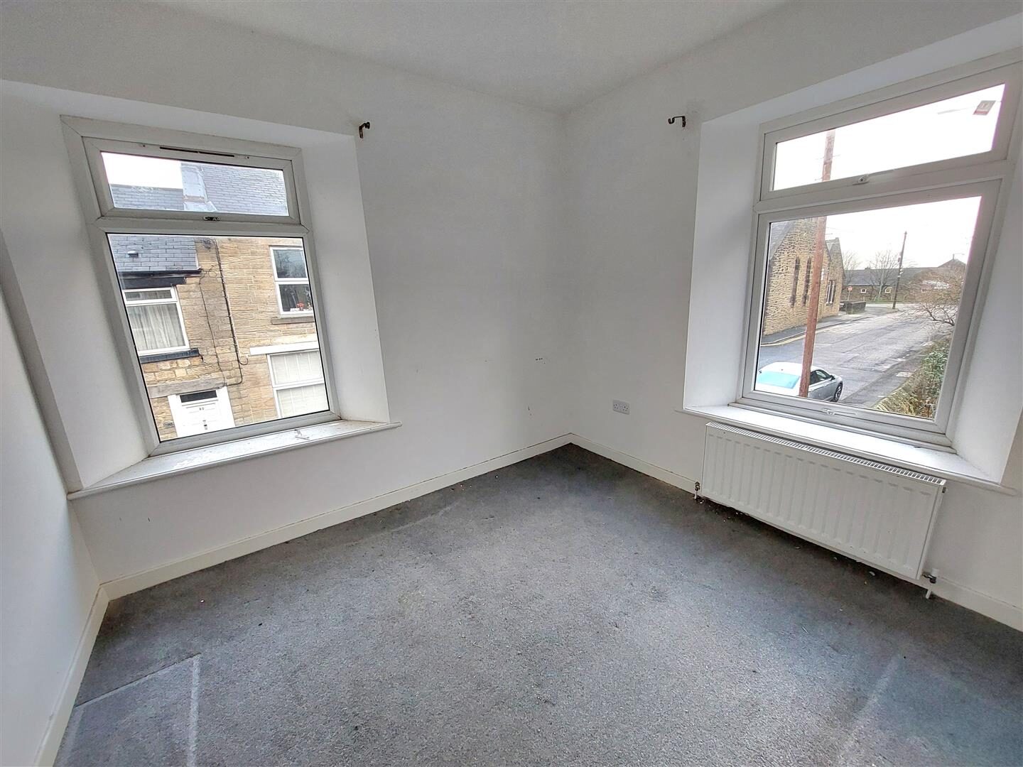 2 bedroom flat at Turner Street, Consett — photo 3 of 9