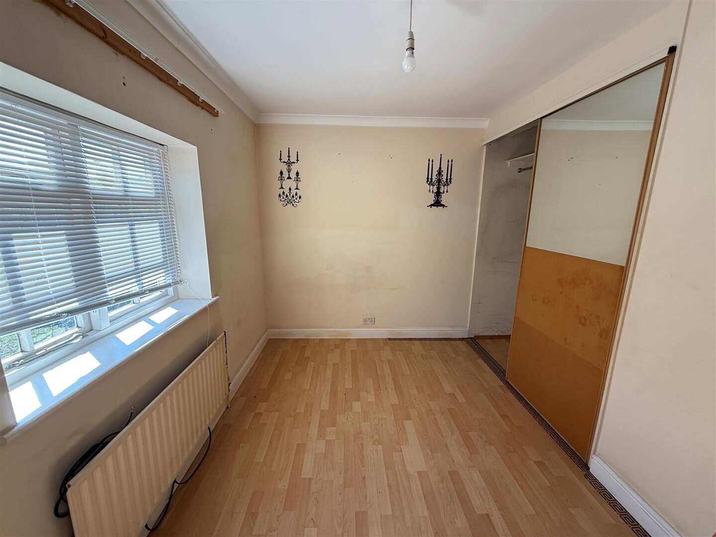 2 bedroom flat at Central Avenue, Enfield — photo 6 of 10
