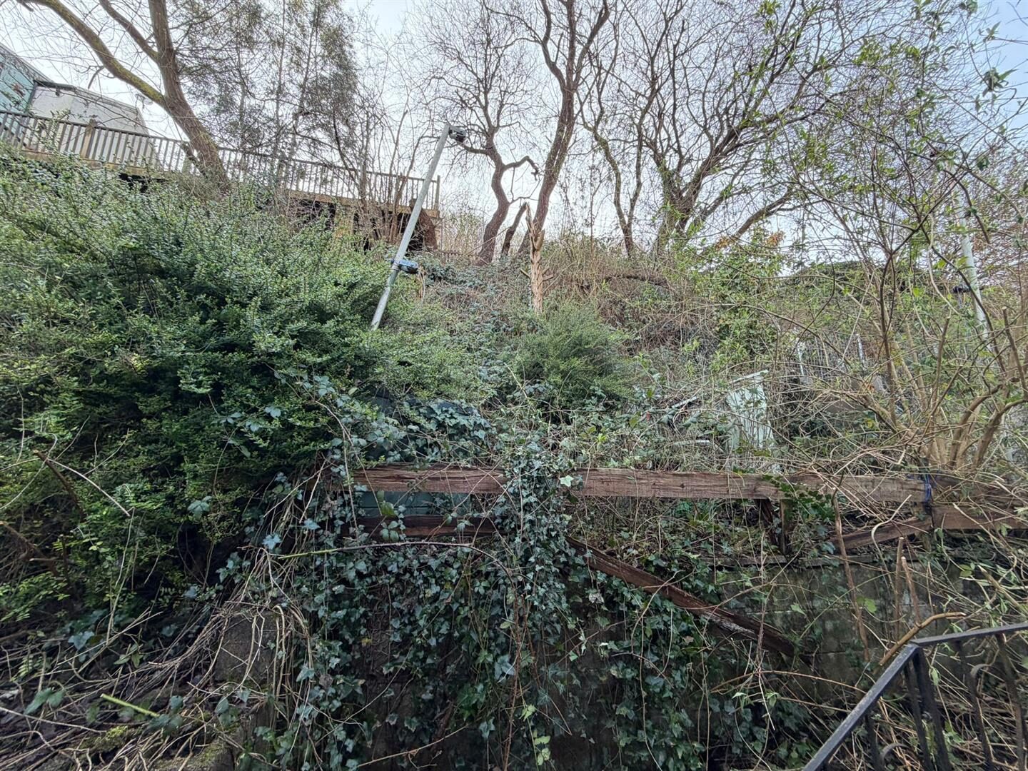 3 bedroom terraced house at Rickards Street, Pontypridd — photo 9 of 9