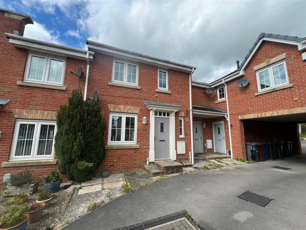 3 bedroom terraced house at Ashtree Gardens, Millhouse Green, Sheffield — photo 1 of 18