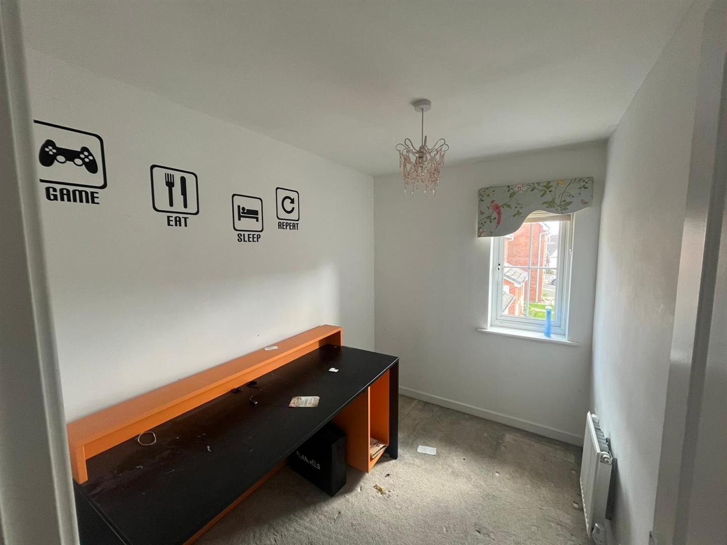 3 bedroom terraced house at Ashtree Gardens, Millhouse Green, Sheffield — photo 11 of 18