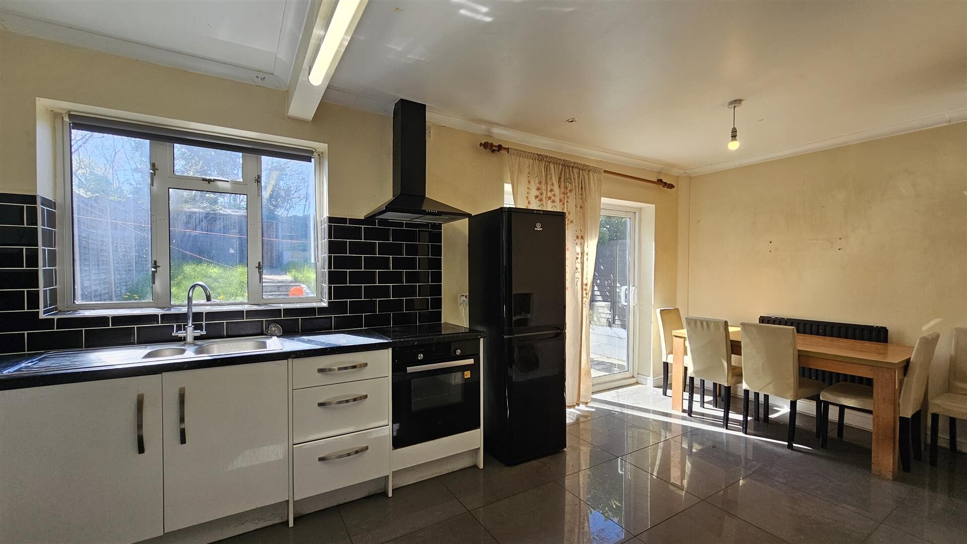 3 bedroom terraced house at Chorley Wood Crescent, Orpington — photo 10 of 12