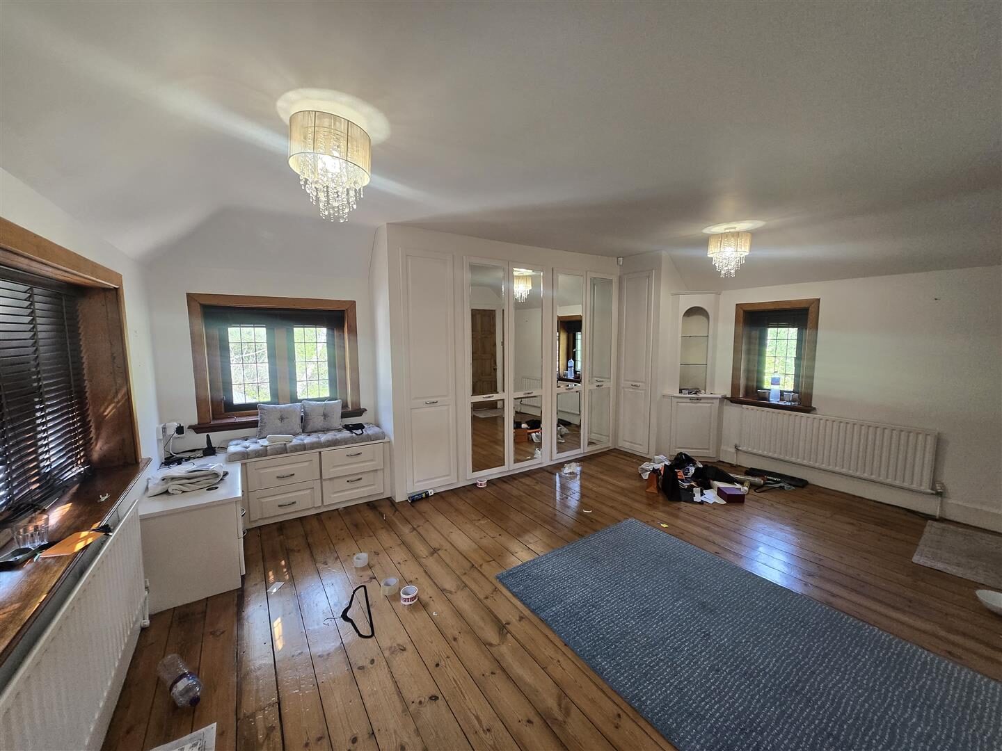 5 bedroom detached house at Croydon Road, Keston — photo 13 of 14