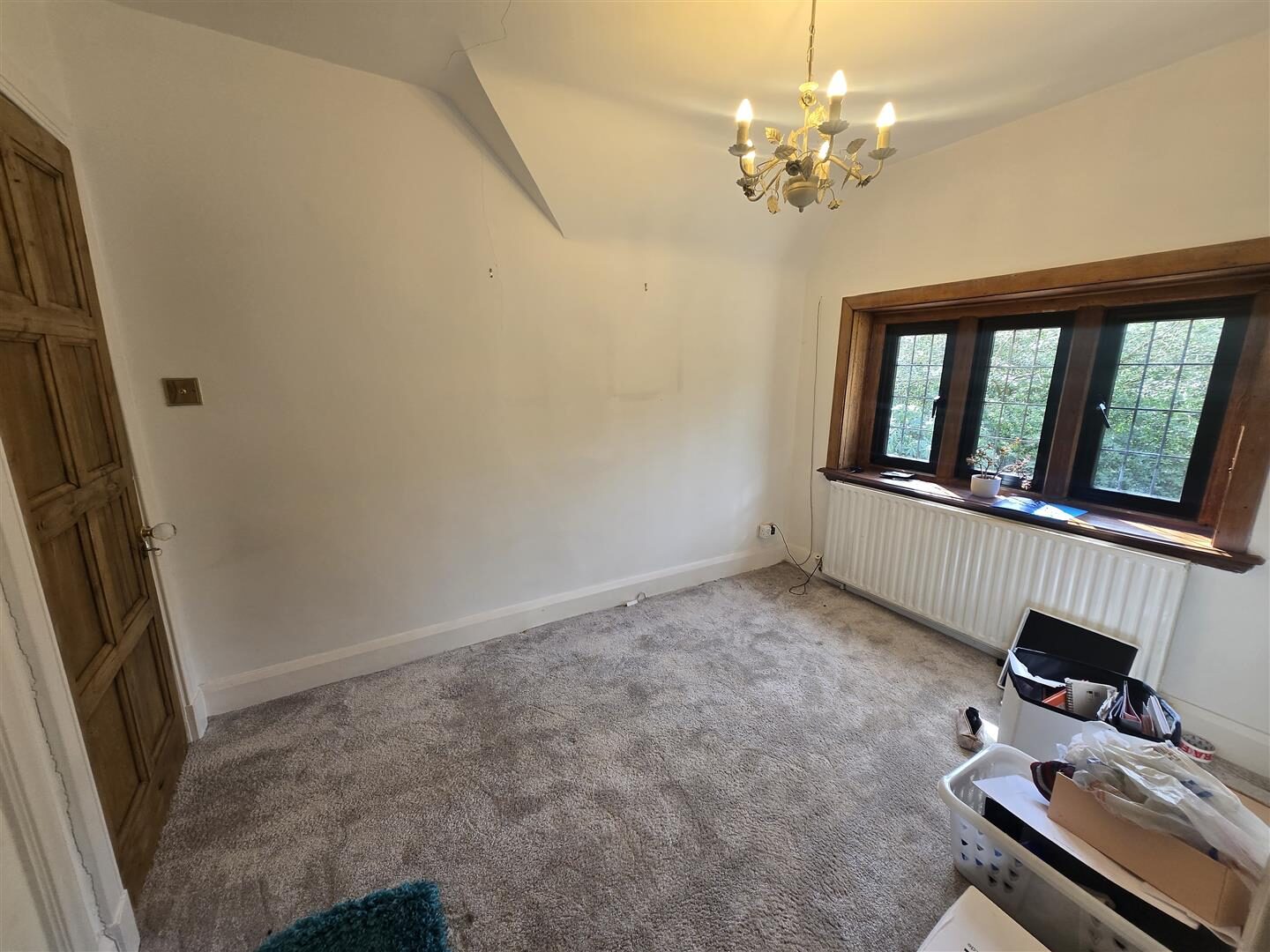 5 bedroom detached house at Croydon Road, Keston — photo 14 of 14