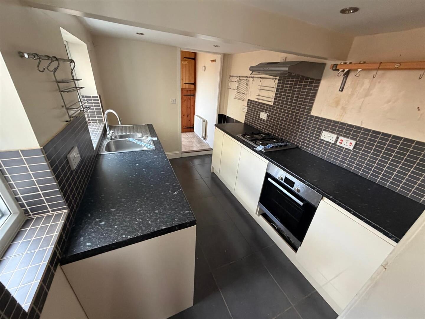 3 bedroom terraced house at Denmark Road, Beccles — photo 5 of 11