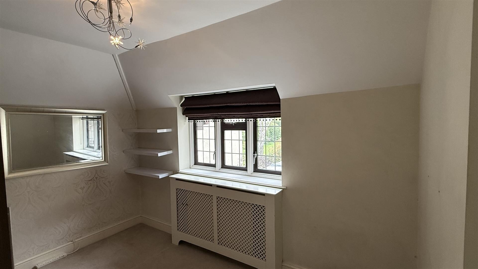 5 bedroom detached house at Wansunt Road, Bexley — photo 14 of 25