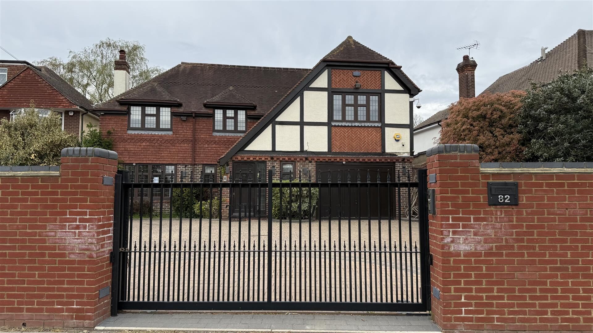 5 bedroom detached house at Wansunt Road, Bexley — photo 25 of 25