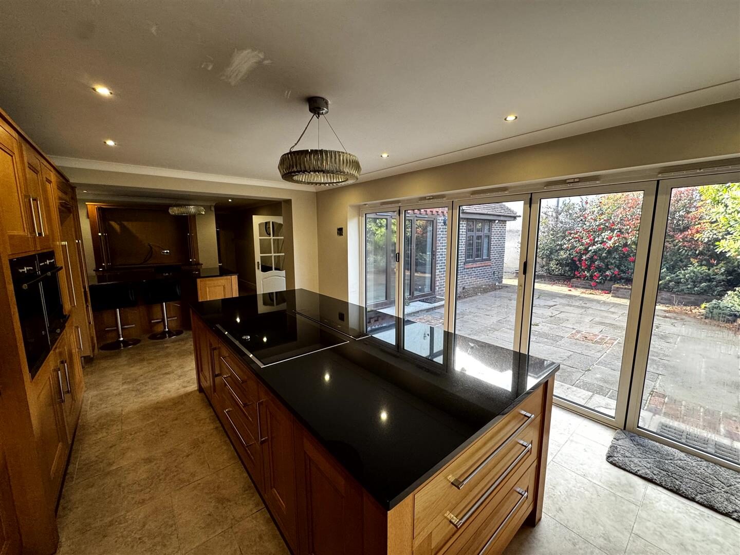 5 bedroom detached house at Wansunt Road, Bexley — photo 4 of 25
