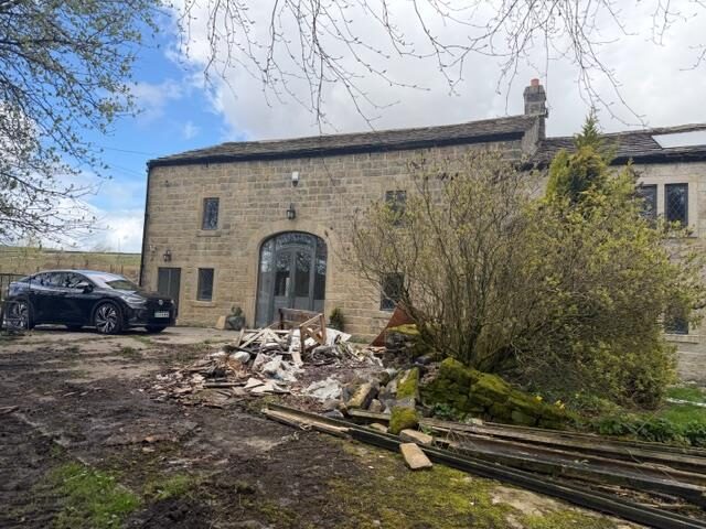 5 bedroom detached house at Blackshaw Head, Hebden Bridge — photo 21 of 21