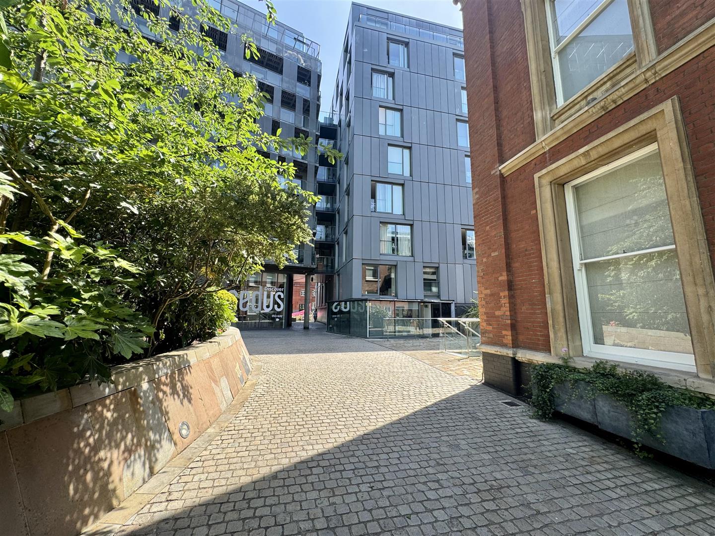 1 bedroom flat at Brewhouse Yard, London — photo 2 of 11