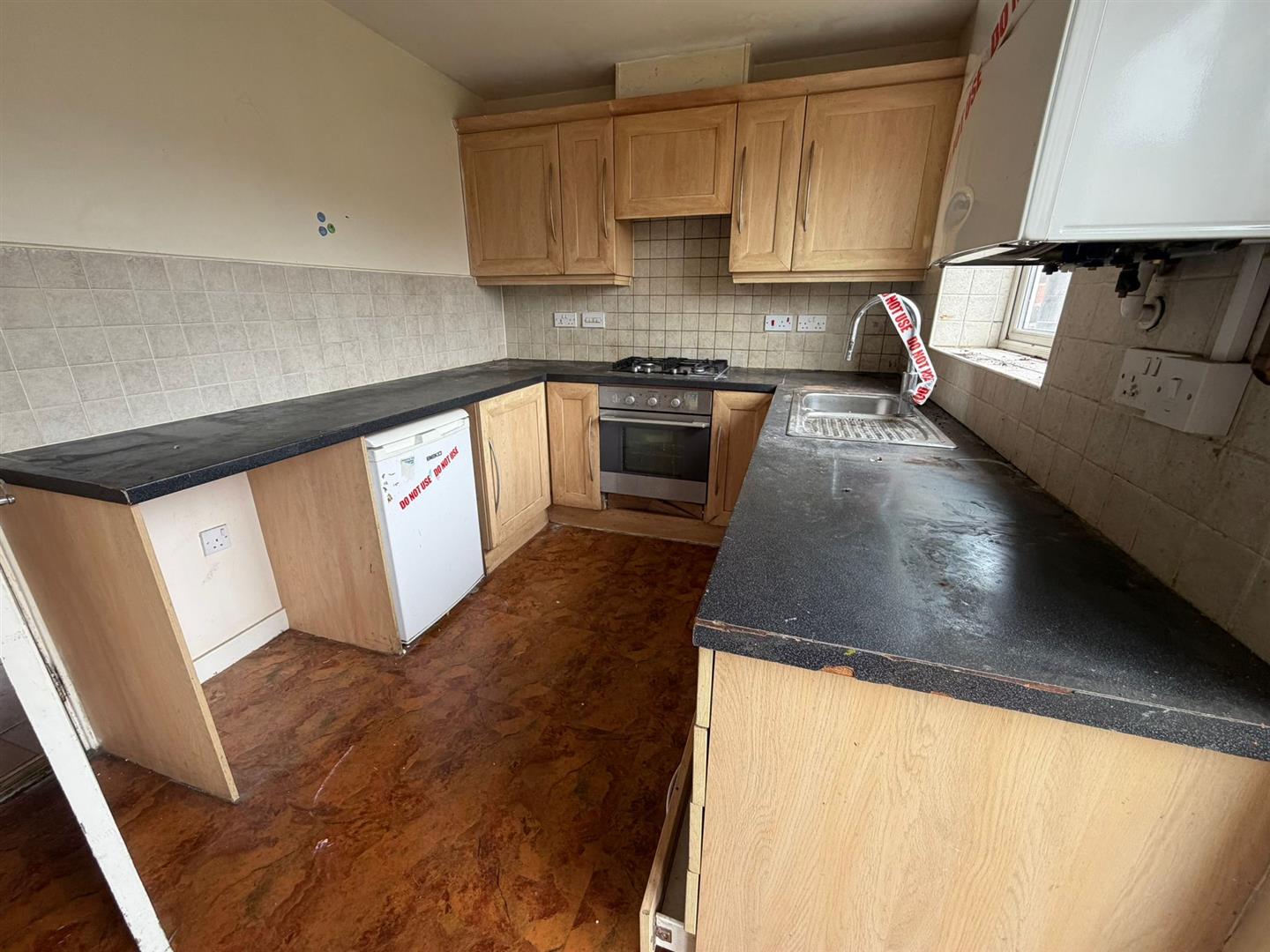 3 bedroom terraced house at Brierley Terrace, Widnes — photo 4 of 16