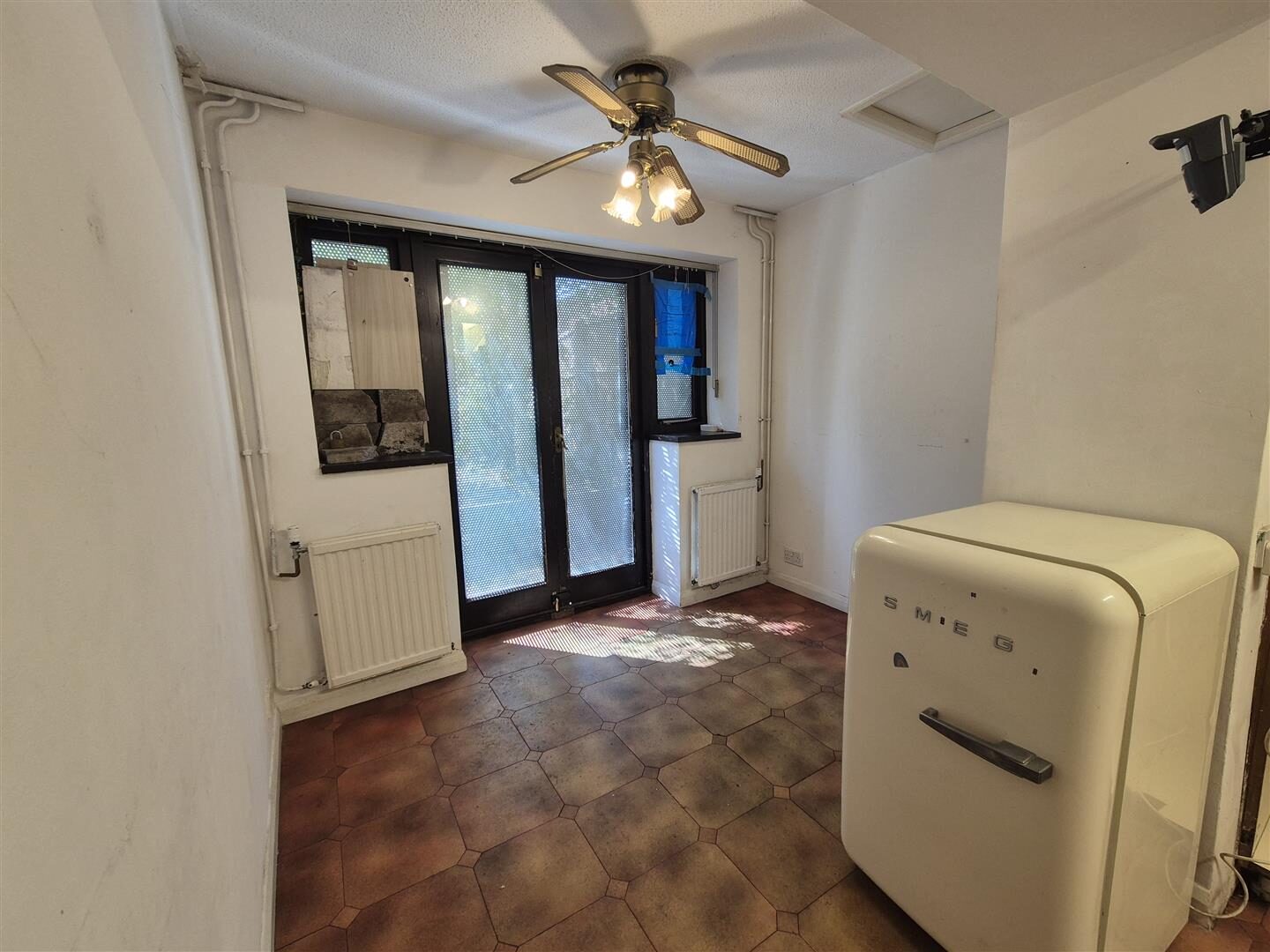 2 bedroom end of terrace house at Broad Street, Chipping Sodbury, Bristol — photo 5 of 12