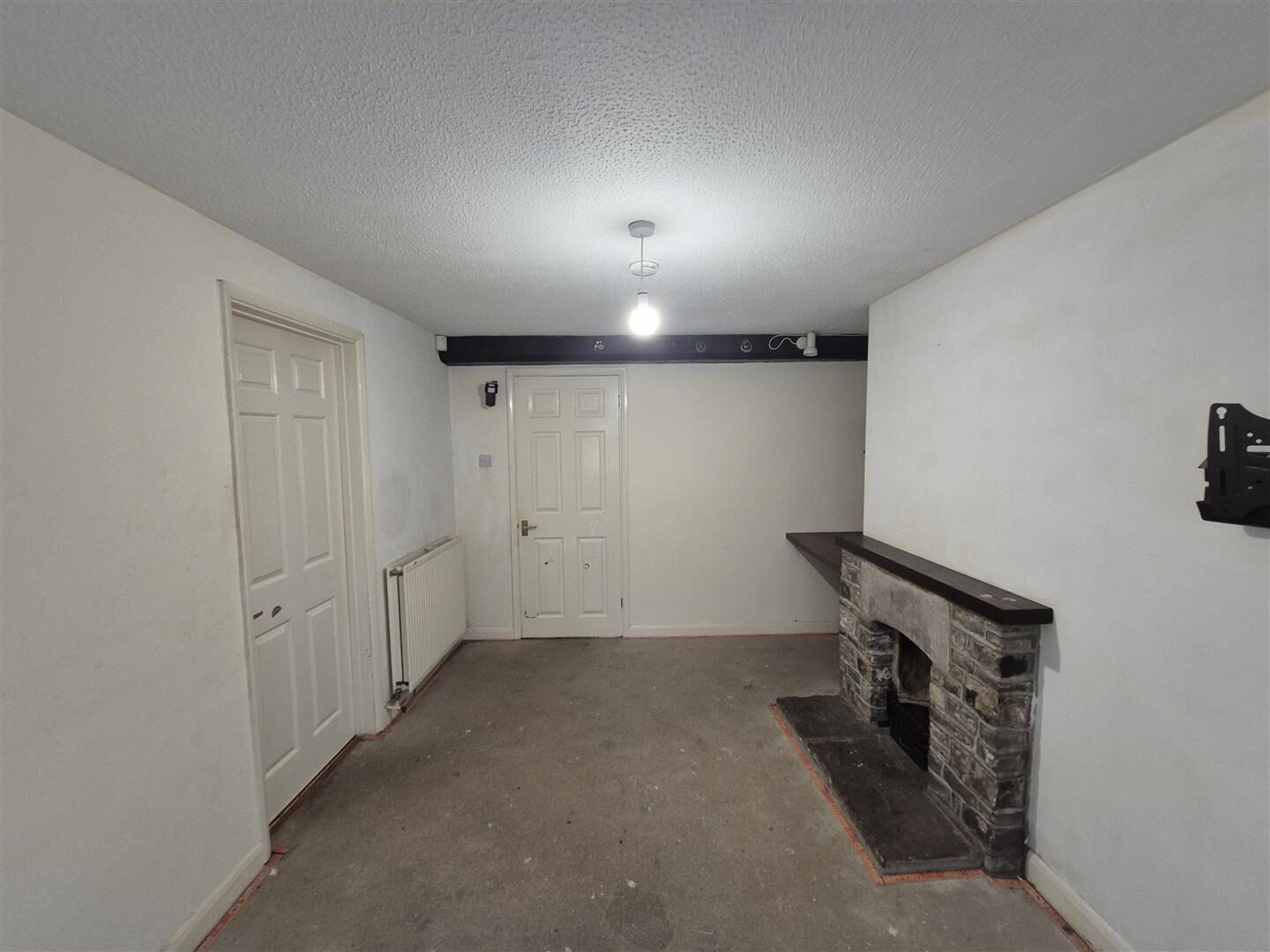 2 bedroom end of terrace house at Broad Street, Chipping Sodbury, Bristol — photo 6 of 12