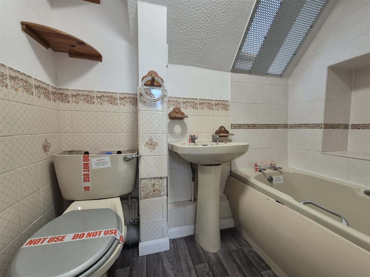 2 bedroom end of terrace house at Broad Street, Chipping Sodbury, Bristol — photo 8 of 12