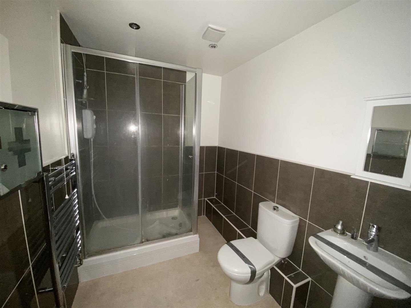 3 bedroom terraced house at Hayman Crescent, Swindon — photo 8 of 15