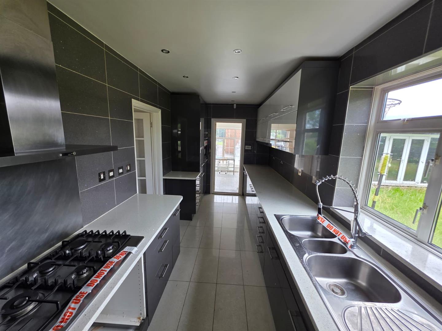 4 bedroom end of terrace house at Kenyngton Place, Harrow — photo 4 of 14