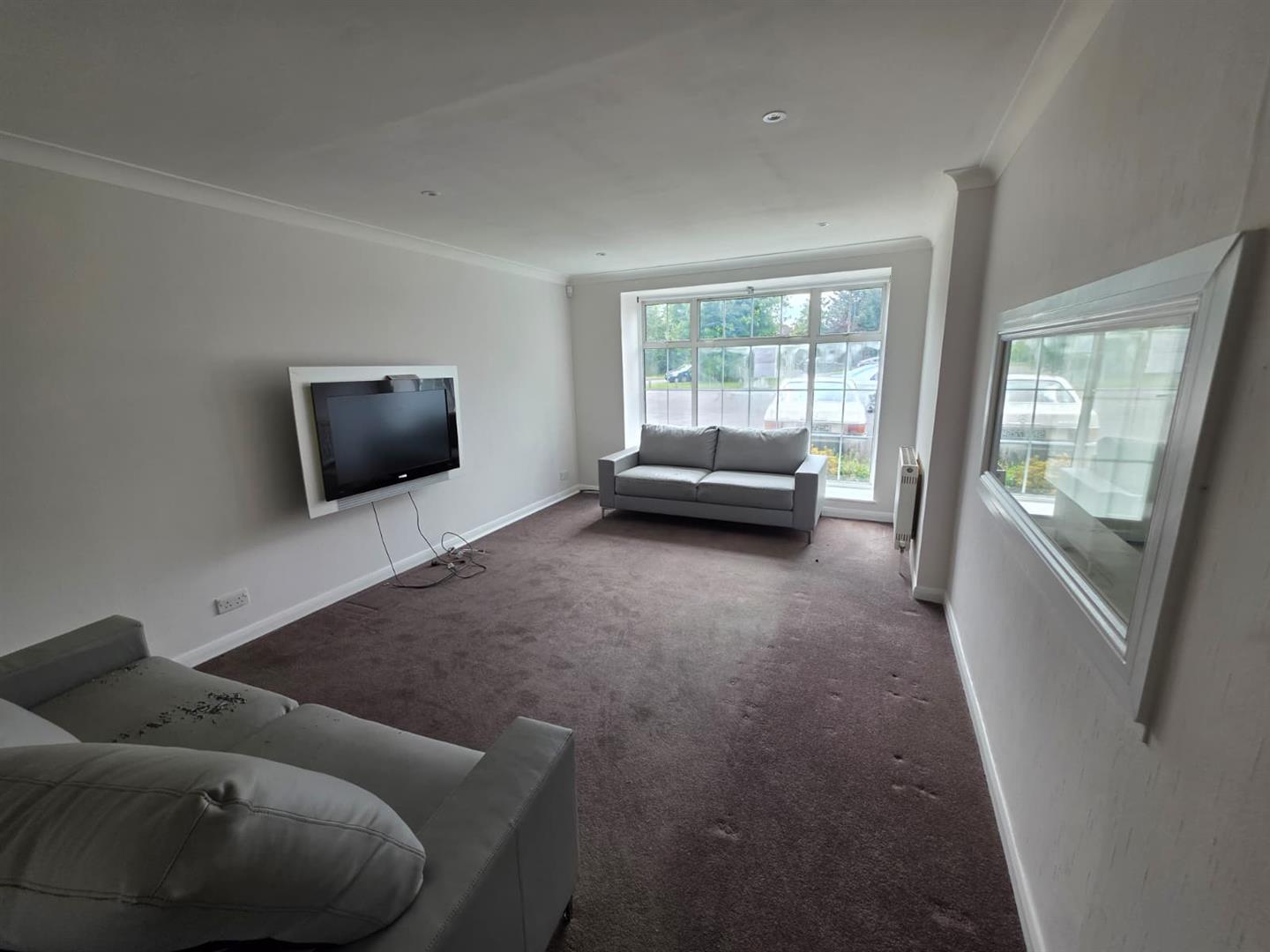 4 bedroom end of terrace house at Kenyngton Place, Harrow — photo 5 of 14
