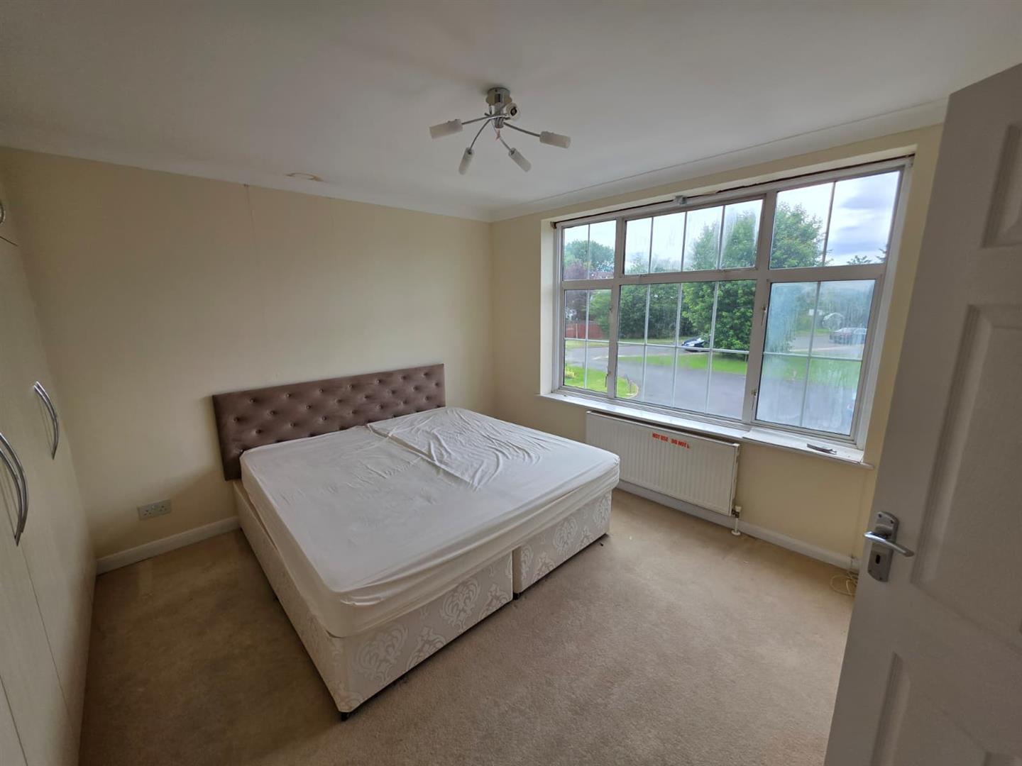 4 bedroom end of terrace house at Kenyngton Place, Harrow — photo 7 of 14