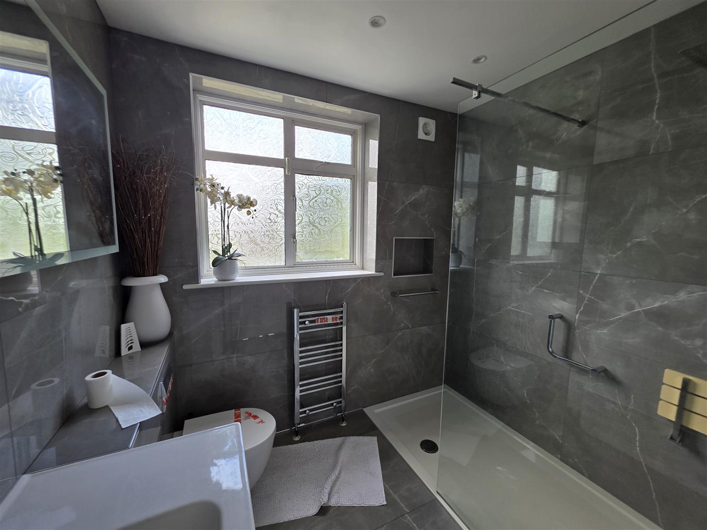 4 bedroom end of terrace house at Kenyngton Place, Harrow — photo 9 of 14