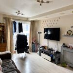 2 bedroom apartment at London Road, Croydon — photo 3 of 8